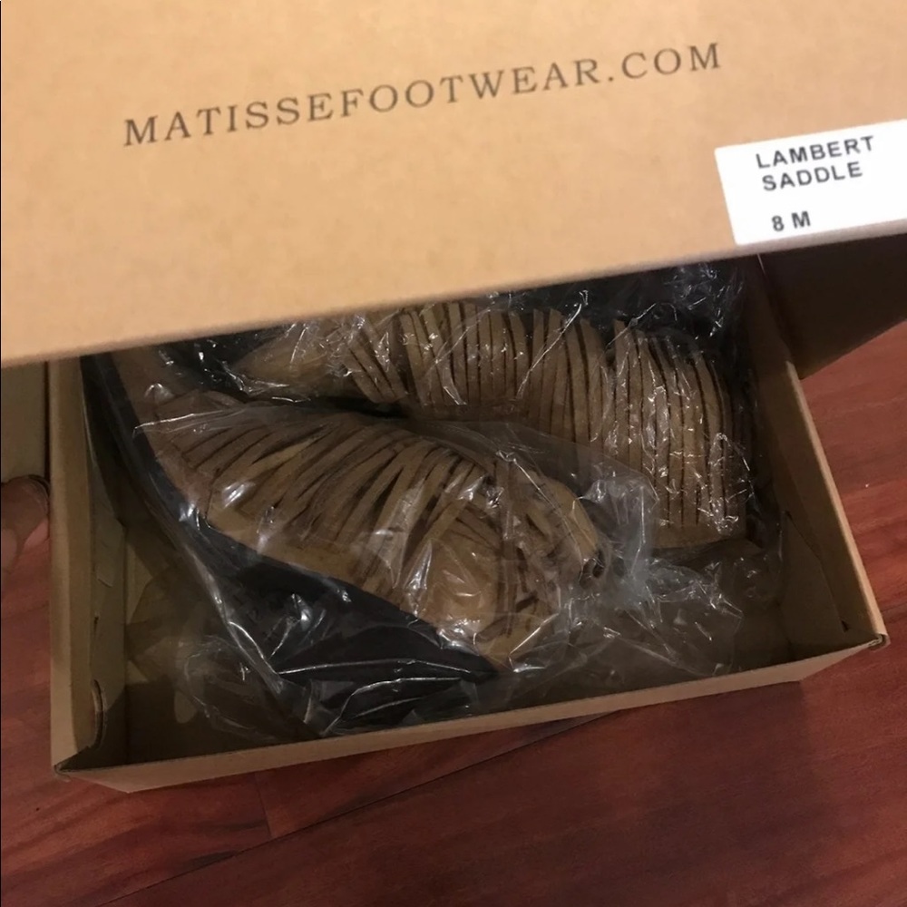 Coconut by Matisse